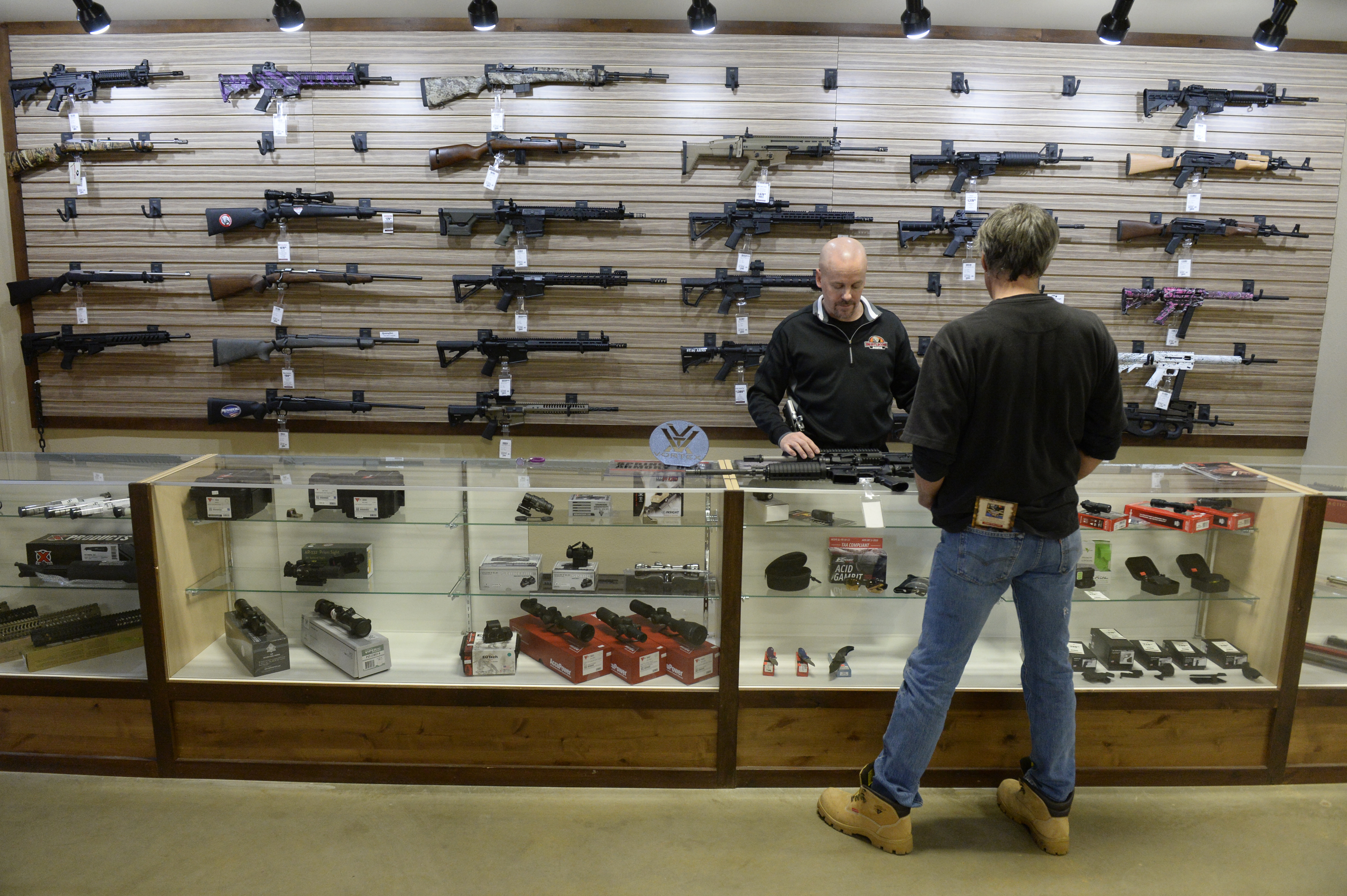 Gun Dealers