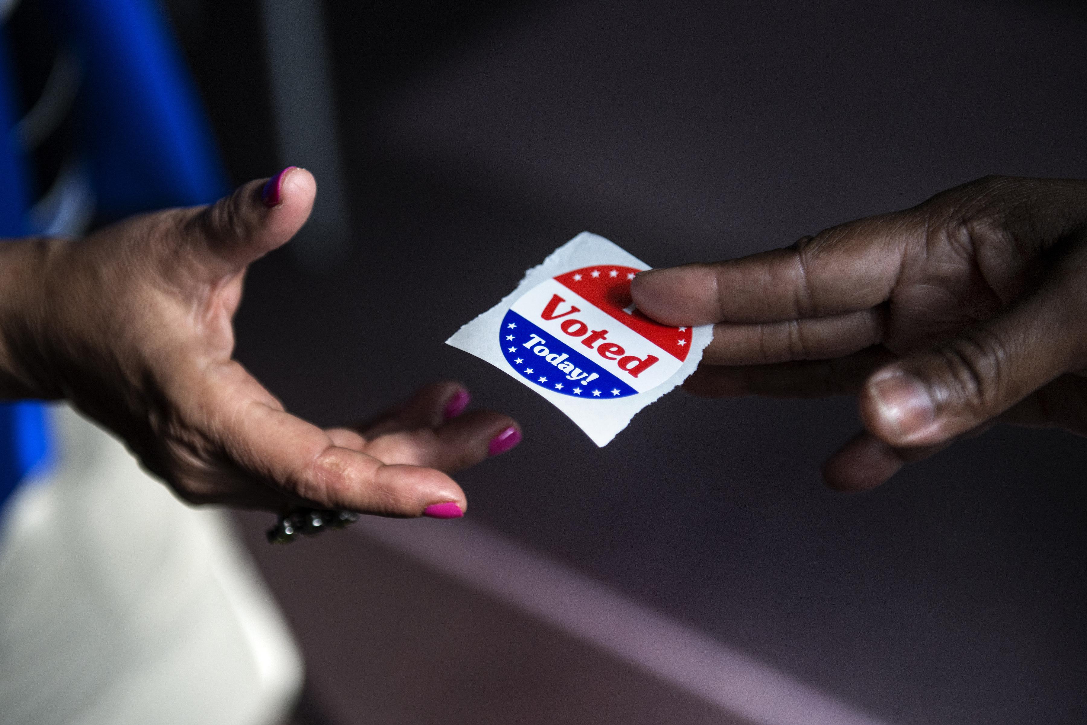 US-VOTE-2012-ELECTION