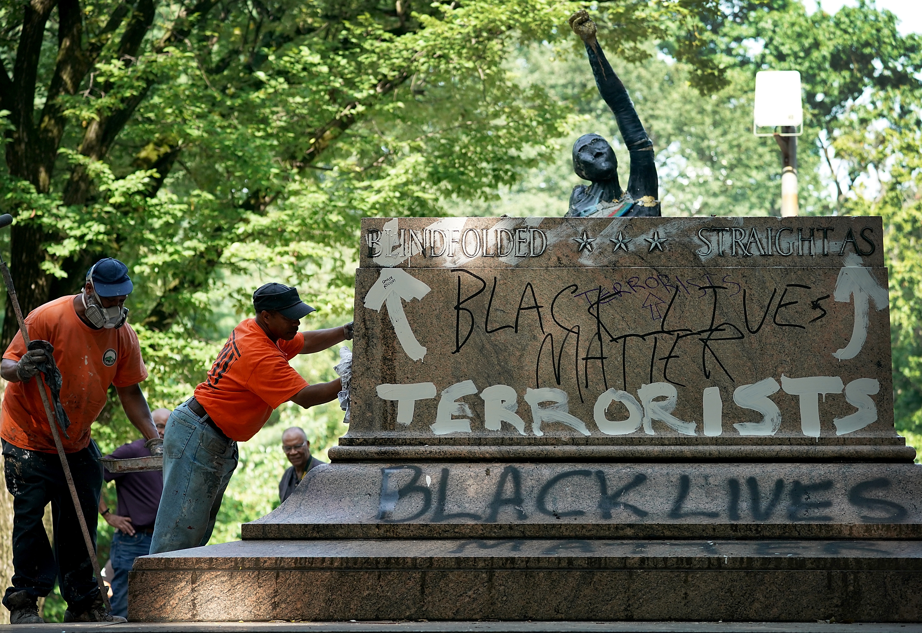 Confederate Monuments Taken Down In Baltimore