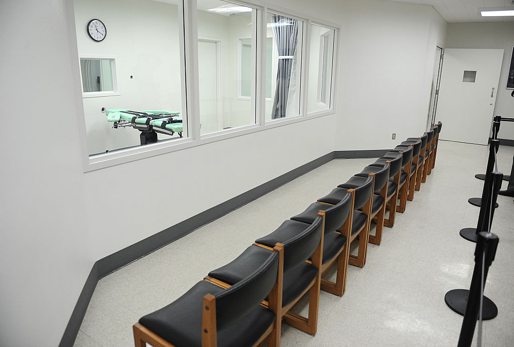 SAN QUENTIN, CALIFORNIA SEPTEMBER 21, 2010A view of the new lethal injection chamber at San Quenti